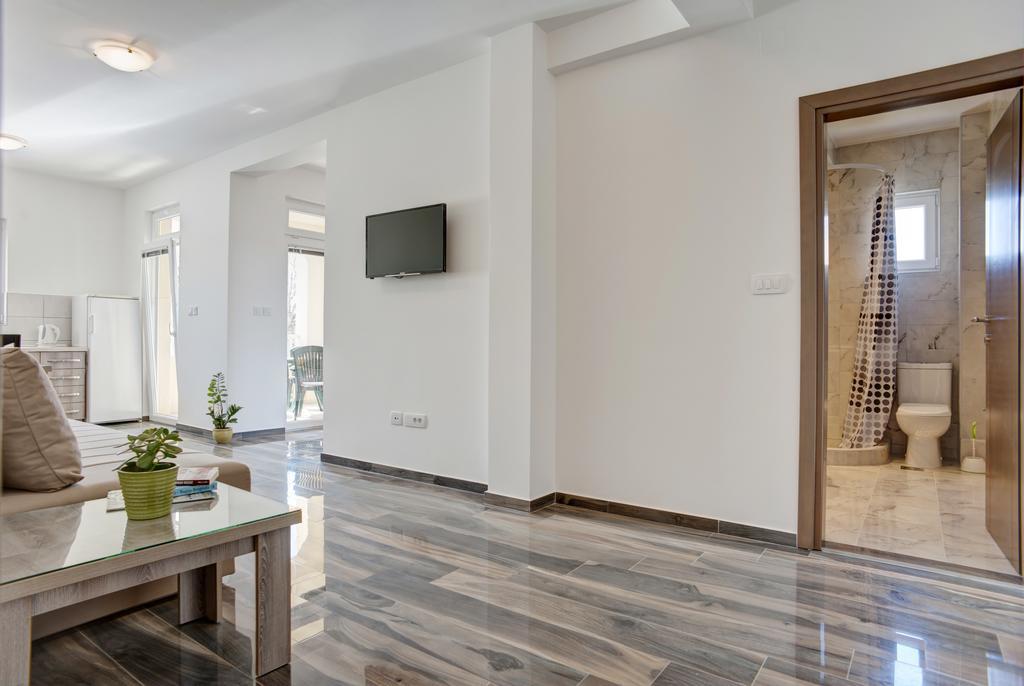 Apartmani Agape Petrovac Exterior photo