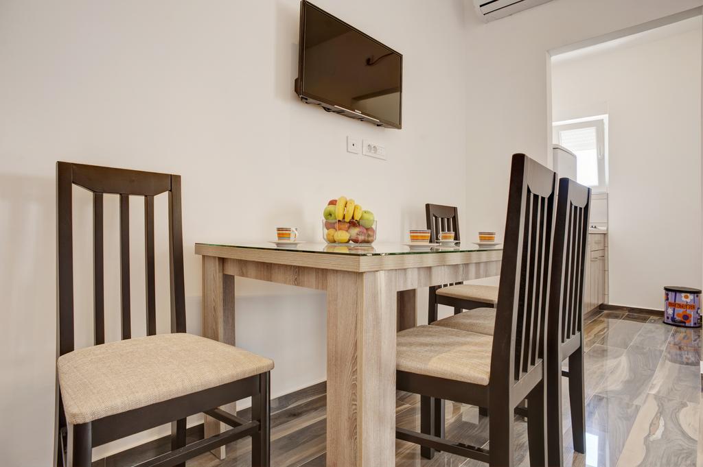 Apartmani Agape Petrovac Exterior photo